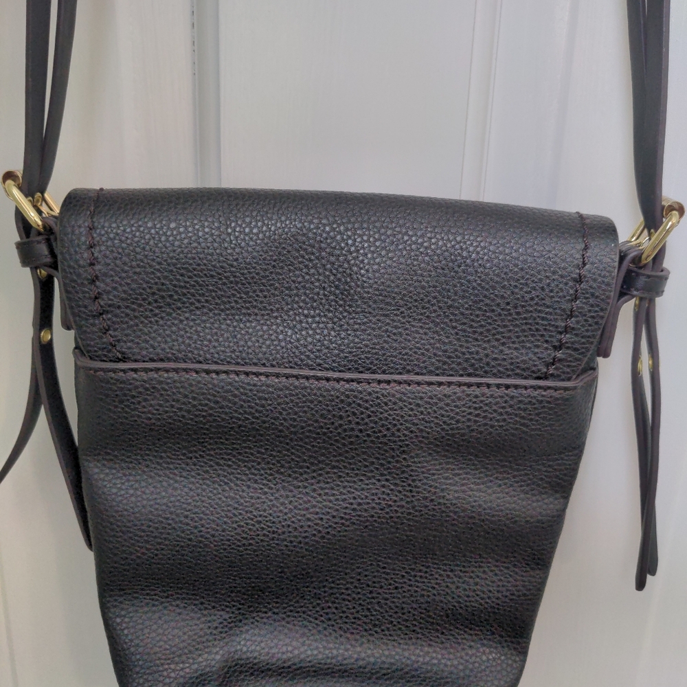 Liz Claiborne cross body purse